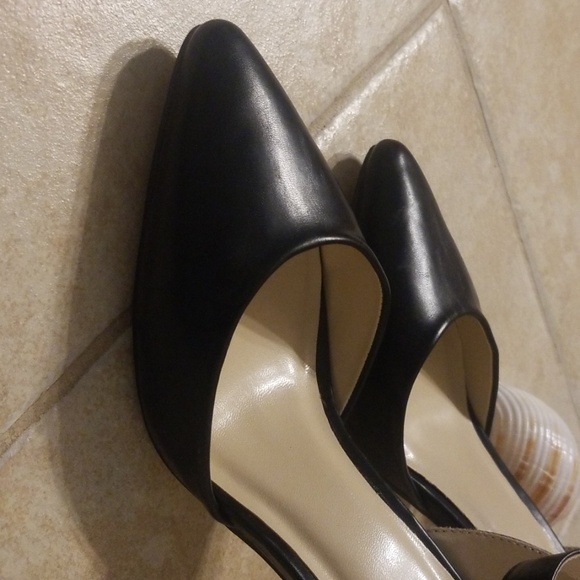 CHARMING CHARLIE Black heels - Picture 6 of 6